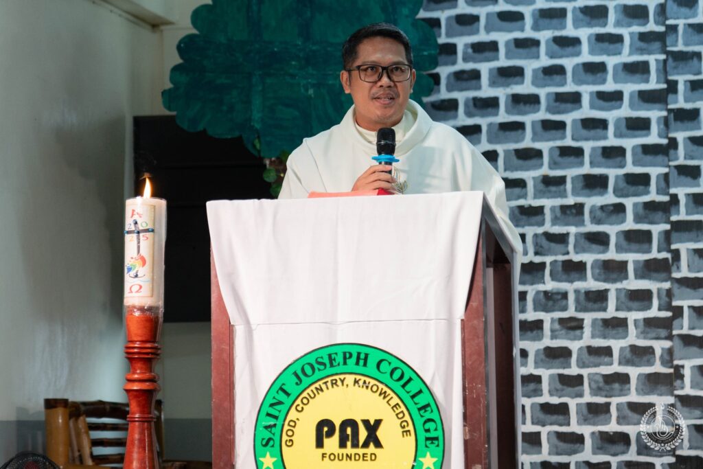 The College of Liberal Arts commenced this year’s CLA Days with the theme: “Arts and Literature: Creative Expressions in the Face of Adversity”.