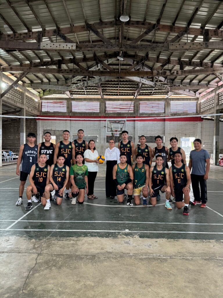WITH PRIDE, THE SJC GREENHAWKS MEN’S VOLLEYBALL TEAM CLINCHES 4TH PLACE!