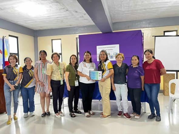 Saint Joseph College’s Community Extension and Services Office and GAD Center in collaboration with Habing Kamay and the Local Gov’t of Liloan held a two-day livelihood training for women last Dec 9-10, 2025 at the EOC, 2nd floor MDRRM building, Liloan, So. Leyte.