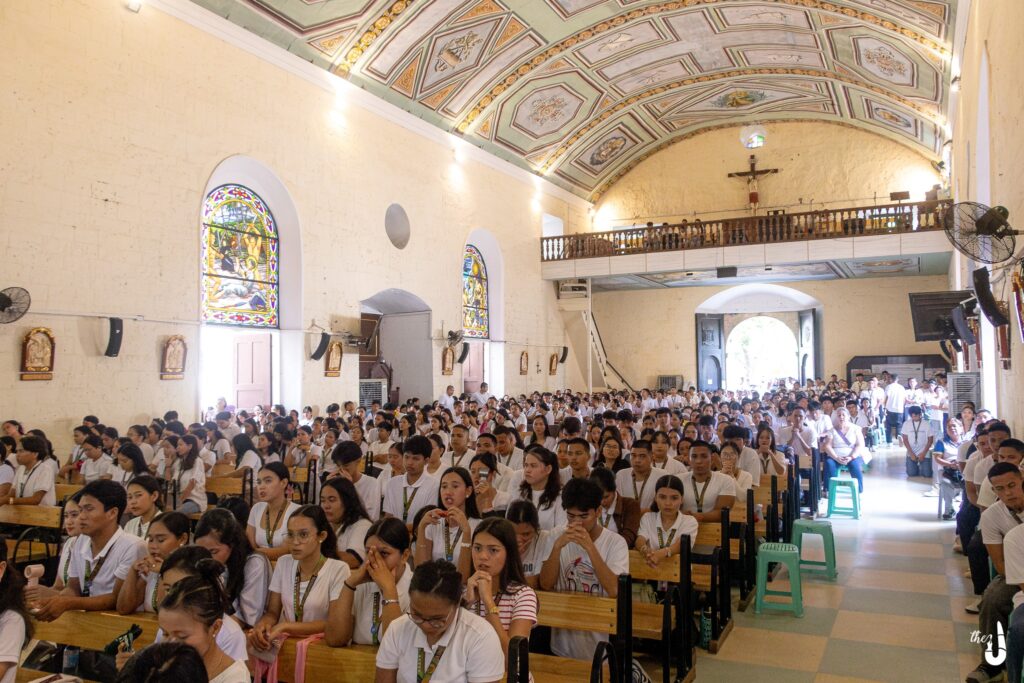 𝐌𝐞𝐦𝐨𝐫𝐢𝐞𝐬 𝐒𝐡𝐢𝐟𝐭 𝐁𝐮𝐭 𝐇𝐢𝐬𝐭𝐨𝐫𝐲 𝐑𝐞𝐦𝐚𝐢𝐧𝐬