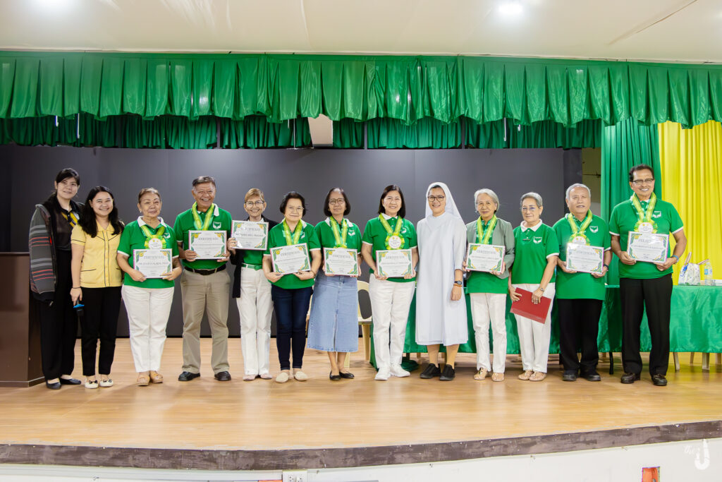 𝐂𝐡𝐨𝐨𝐬𝐢𝐧𝐠 𝐭𝐡𝐞 𝐑𝐢𝐠𝐡𝐭 𝐏𝐚𝐭𝐡